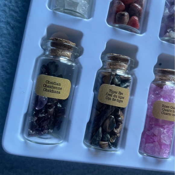 Assorted Gemstone Vials Set - Picture 4 of 9